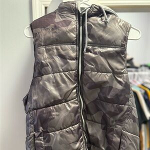 Camouflage Puffer Vest